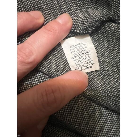 Trina Turk Lightweight Sweatshirt Variegated Gray Stripe Raglan Sleeve Small - Picture 10 of 11